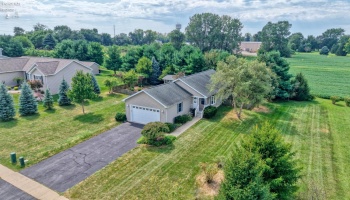 119 Country View Drive, Bellevue, 44811, 3 Bedroom Bedrooms, ,2 BathroomBathrooms,Residential,For Sale,Country View,20263417
