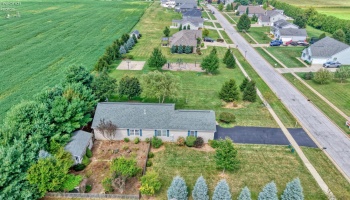 119 Country View Drive, Bellevue, 44811, 3 Bedroom Bedrooms, ,2 BathroomBathrooms,Residential,For Sale,Country View,20263417