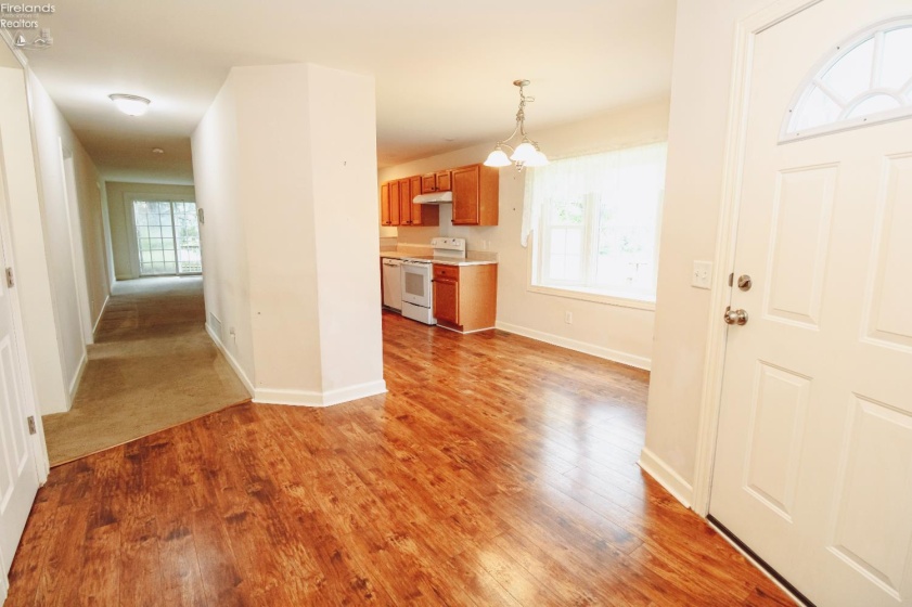 119 Country View Drive, Bellevue, 44811, 3 Bedroom Bedrooms, ,2 BathroomBathrooms,Residential,For Sale,Country View,20263417