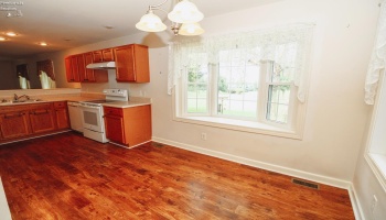 119 Country View Drive, Bellevue, 44811, 3 Bedroom Bedrooms, ,2 BathroomBathrooms,Residential,For Sale,Country View,20263417