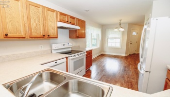 119 Country View Drive, Bellevue, 44811, 3 Bedroom Bedrooms, ,2 BathroomBathrooms,Residential,For Sale,Country View,20263417