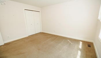 119 Country View Drive, Bellevue, 44811, 3 Bedroom Bedrooms, ,2 BathroomBathrooms,Residential,For Sale,Country View,20263417