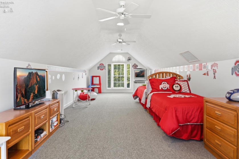2158 Dorchester Drive, Marblehead, 43440, 4 Bedroom Bedrooms, ,4 BathroomBathrooms,Residential,For Sale,Dorchester,20263563