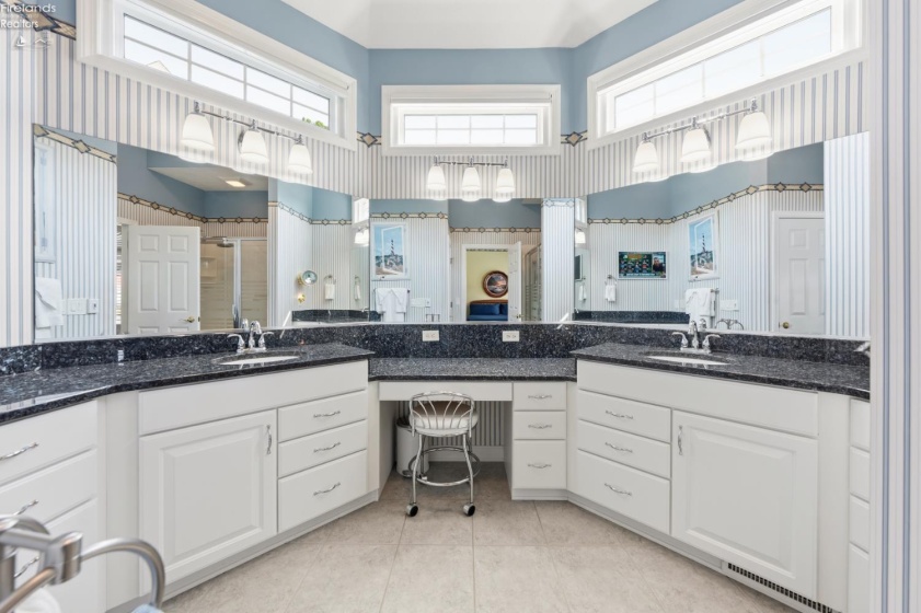2158 Dorchester Drive, Marblehead, 43440, 4 Bedroom Bedrooms, ,4 BathroomBathrooms,Residential,For Sale,Dorchester,20263563