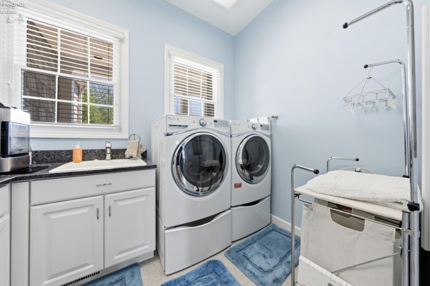 2158 Dorchester Drive, Marblehead, 43440, 4 Bedroom Bedrooms, ,4 BathroomBathrooms,Residential,For Sale,Dorchester,20263563