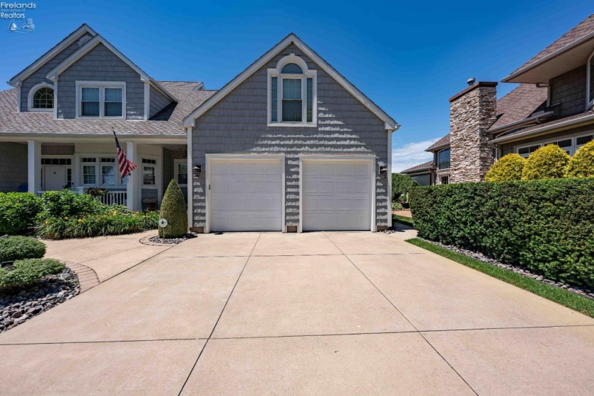 2158 Dorchester Drive, Marblehead, 43440, 4 Bedroom Bedrooms, ,4 BathroomBathrooms,Residential,For Sale,Dorchester,20263563