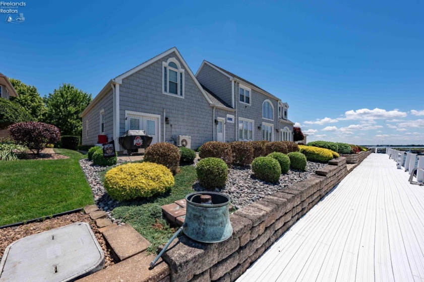2158 Dorchester Drive, Marblehead, 43440, 4 Bedroom Bedrooms, ,4 BathroomBathrooms,Residential,For Sale,Dorchester,20263563