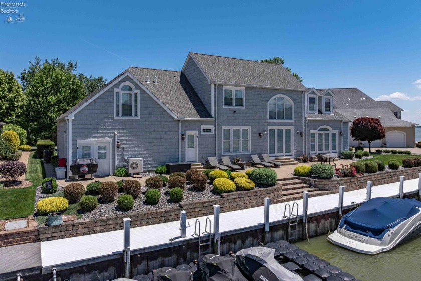 2158 Dorchester Drive, Marblehead, 43440, 4 Bedroom Bedrooms, ,4 BathroomBathrooms,Residential,For Sale,Dorchester,20263563