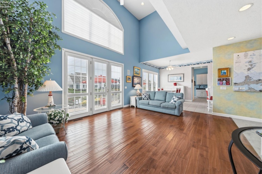 2158 Dorchester Drive, Marblehead, 43440, 4 Bedroom Bedrooms, ,4 BathroomBathrooms,Residential,For Sale,Dorchester,20263563