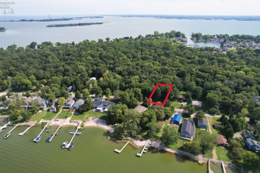 0 Memorial Shoreway Drive, Marblehead, 43440, ,Land,For Sale,Memorial Shoreway,20263598