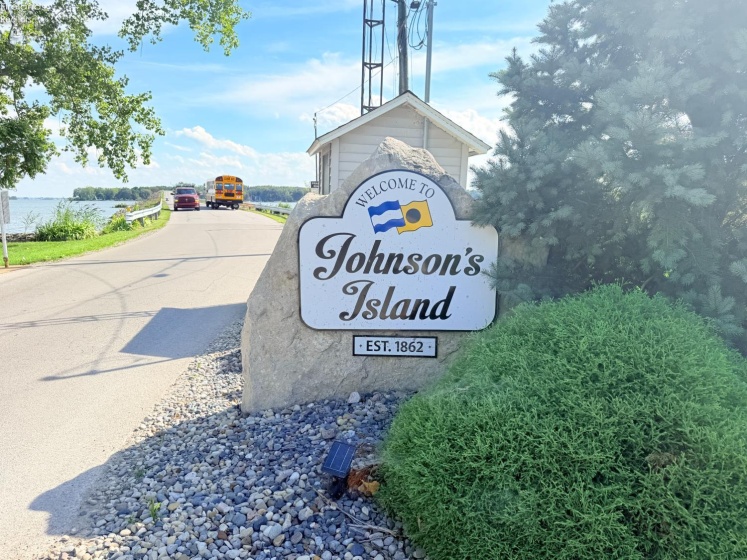 0 Memorial Shoreway Drive, Marblehead, 43440, ,Land,For Sale,Memorial Shoreway,20263598