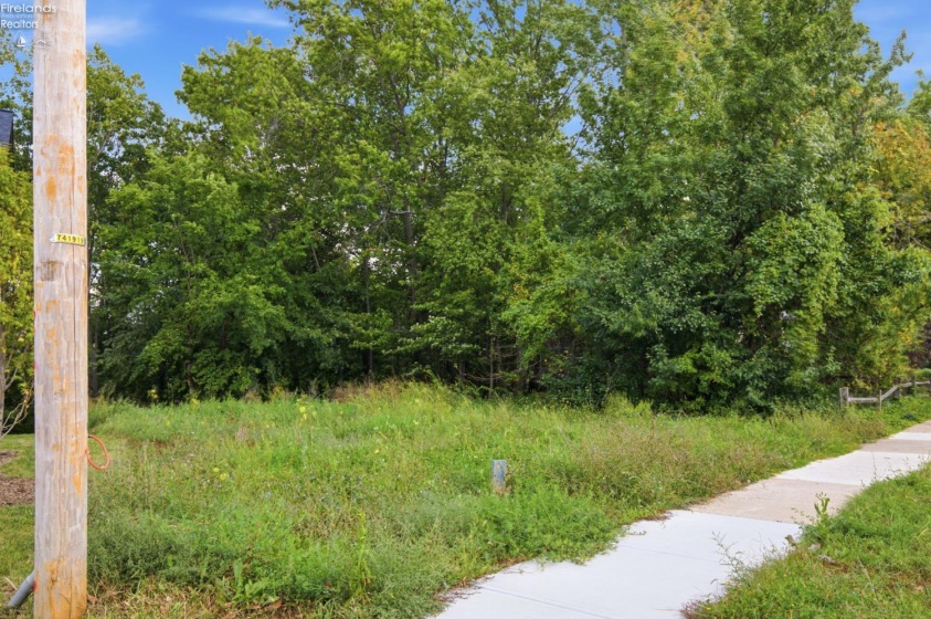 483 Cahoon Road, Bay Village, 44140, ,Land,For Sale,Cahoon,20263642