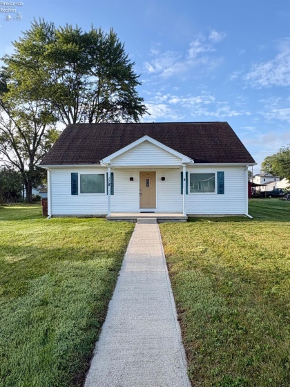 118 Thomas Street, Tiffin, 44883, 3 Bedroom Bedrooms, ,2 BathroomBathrooms,Residential,For Sale,Thomas,20263611