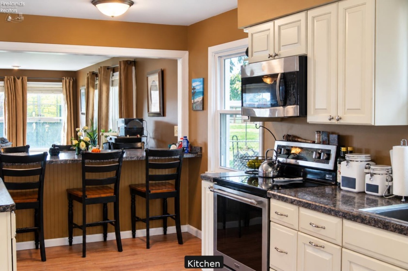 3801 Matthes Avenue, Sandusky, 44870, 3 Bedroom Bedrooms, ,2 BathroomBathrooms,Residential,For Sale,Matthes,20263620