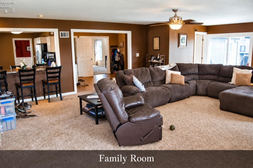 3801 Matthes Avenue, Sandusky, 44870, 3 Bedroom Bedrooms, ,2 BathroomBathrooms,Residential,For Sale,Matthes,20263620