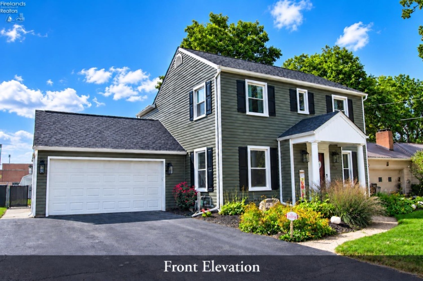 3801 Matthes Avenue, Sandusky, 44870, 3 Bedroom Bedrooms, ,2 BathroomBathrooms,Residential,For Sale,Matthes,20263620