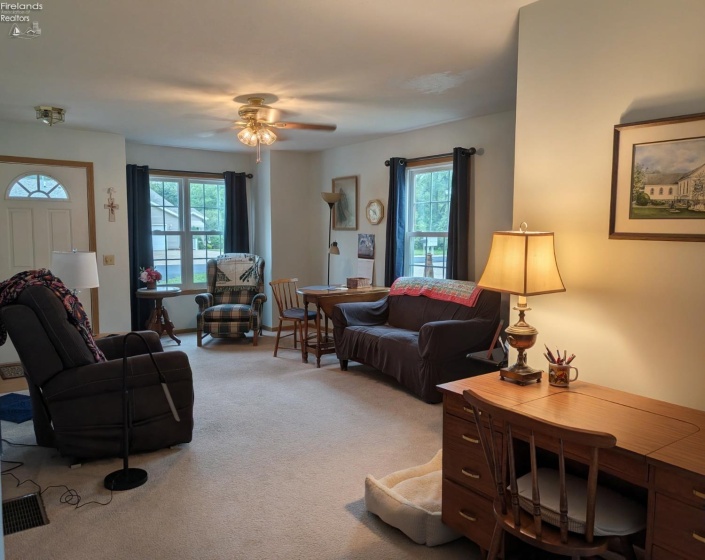 210 Grand Avenue, Clyde, 43410, 2 Bedroom Bedrooms, ,2 BathroomBathrooms,Residential,For Sale,Grand,20263496