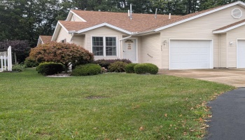 210 Grand Avenue, Clyde, 43410, 2 Bedroom Bedrooms, ,2 BathroomBathrooms,Residential,For Sale,Grand,20263496