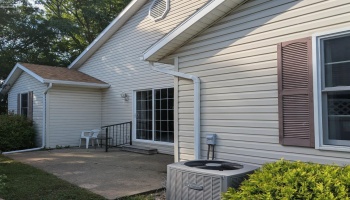 210 Grand Avenue, Clyde, 43410, 2 Bedroom Bedrooms, ,2 BathroomBathrooms,Residential,For Sale,Grand,20263496