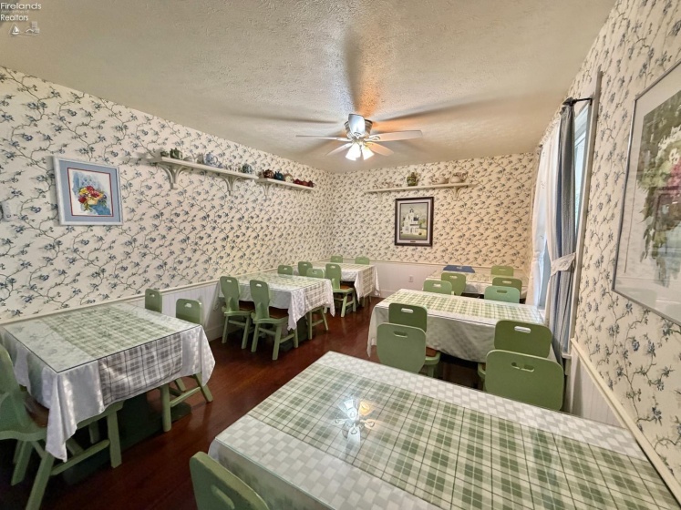 350 Walnut Avenue, Lakeside, 43440, ,Commercial,For Sale,Walnut,20263616