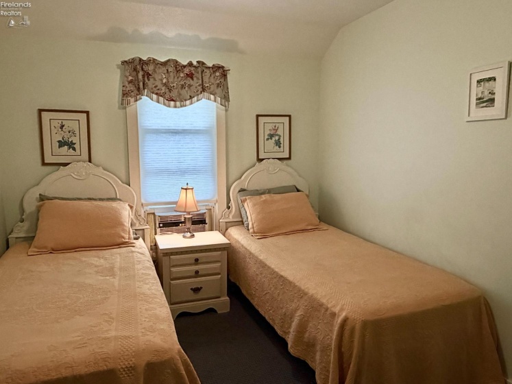 350 Walnut Avenue, Lakeside, 43440, 9 Bedroom Bedrooms, ,9 BathroomBathrooms,Residential,For Sale,Walnut,20263604