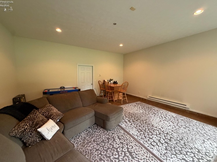 1034 Northwest Road, Castalia, 44824, 4 Bedroom Bedrooms, ,3 BathroomBathrooms,Residential,For Sale,Northwest,20263570