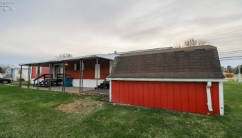 211 Sand Drive Drive, Vermilion, 44809, 3 Bedroom Bedrooms, ,2 BathroomBathrooms,Residential,For Sale,Sand Drive,20263636