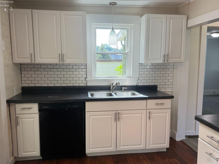 8 Madison Street, Norwalk, 44857, 3 Bedroom Bedrooms, ,1 BathroomBathrooms,Residential,For Sale,Madison Street,20263602
