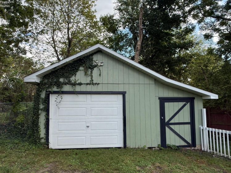 8 Madison Street, Norwalk, 44857, 3 Bedroom Bedrooms, ,1 BathroomBathrooms,Residential,For Sale,Madison Street,20263602