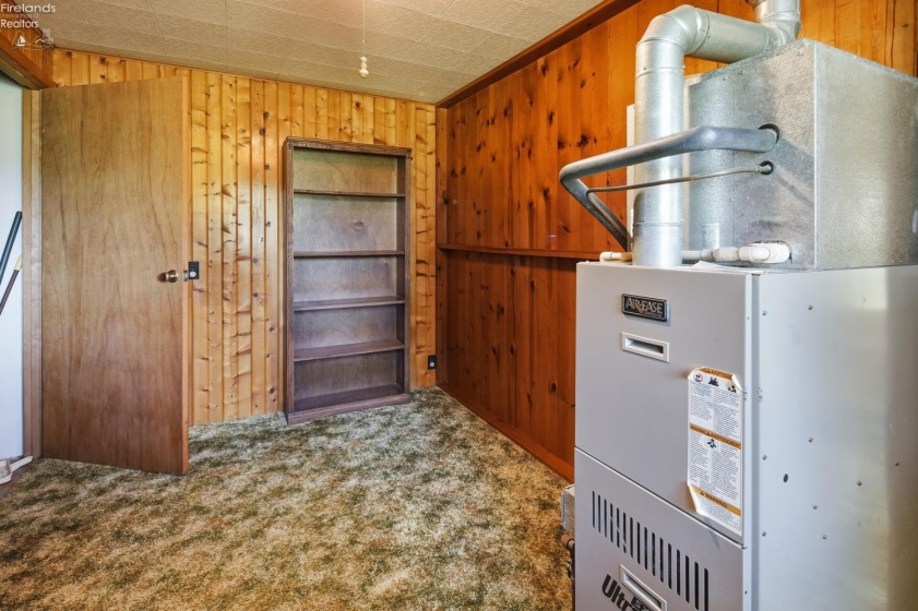 7653 Washington St., Flat Rock, 44828, 2 Bedroom Bedrooms, ,1 BathroomBathrooms,Residential,For Sale,Washington St.,20263500