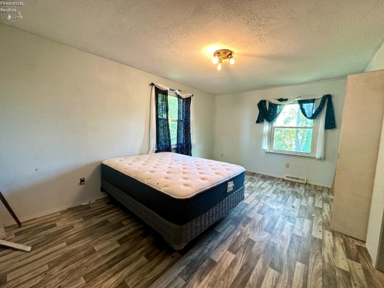 13880 Duff Washa Road, Oak Harbor, 43449, 4 Bedroom Bedrooms, ,3 BathroomBathrooms,Residential,For Sale,Duff Washa,20263622