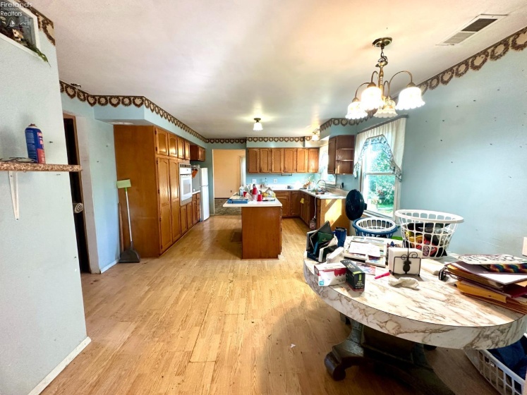 13880 Duff Washa Road, Oak Harbor, 43449, 4 Bedroom Bedrooms, ,3 BathroomBathrooms,Residential,For Sale,Duff Washa,20263622