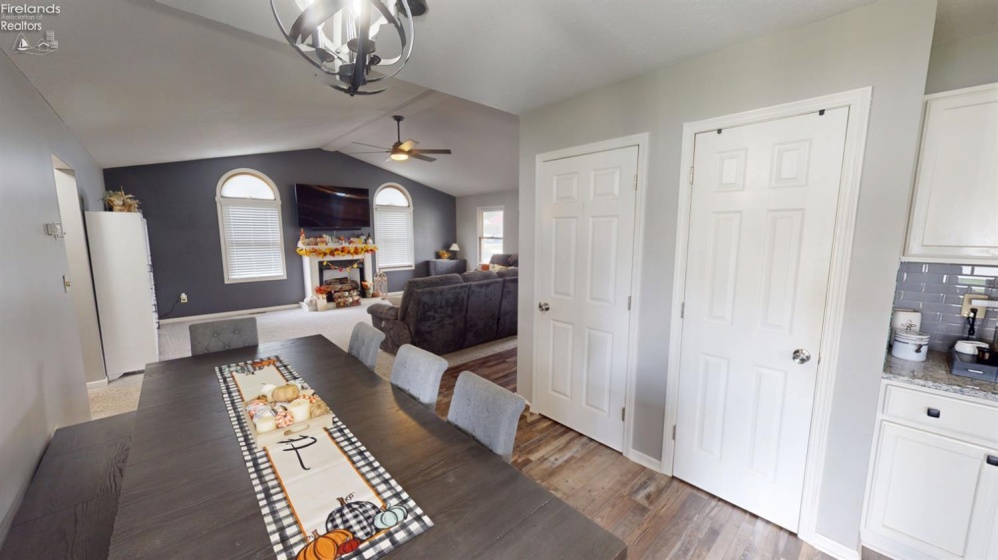 45 Whitney Drive, Fremont, 43420, 2 Bedroom Bedrooms, ,2 BathroomBathrooms,Residential,For Sale,Whitney,20263676