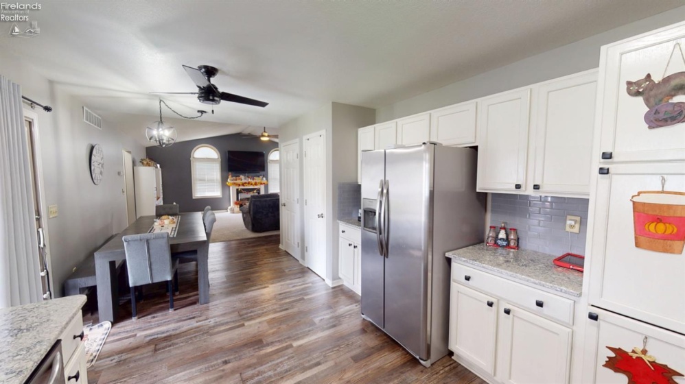 45 Whitney Drive, Fremont, 43420, 2 Bedroom Bedrooms, ,2 BathroomBathrooms,Residential,For Sale,Whitney,20263676