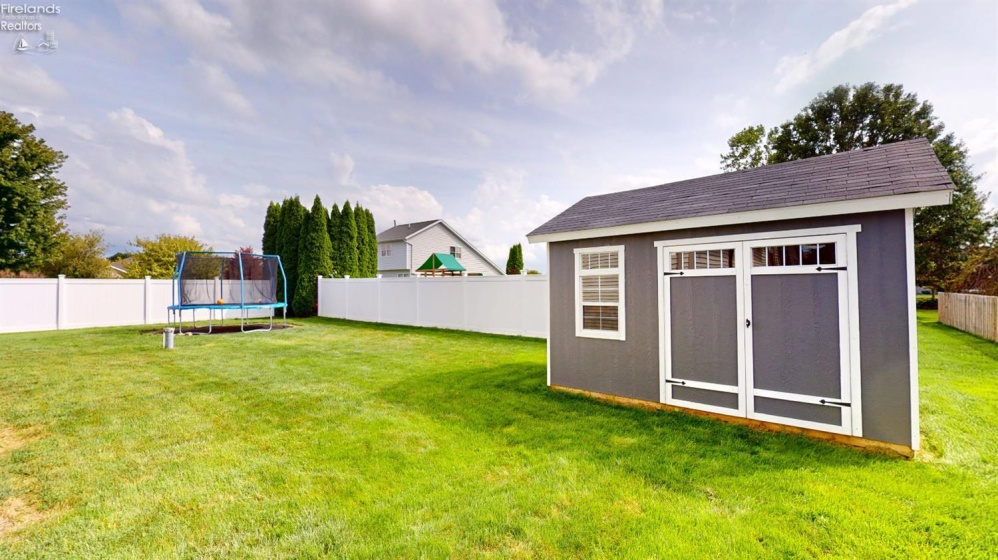 45 Whitney Drive, Fremont, 43420, 2 Bedroom Bedrooms, ,2 BathroomBathrooms,Residential,For Sale,Whitney,20263676
