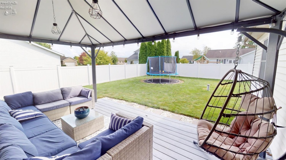 45 Whitney Drive, Fremont, 43420, 2 Bedroom Bedrooms, ,2 BathroomBathrooms,Residential,For Sale,Whitney,20263676