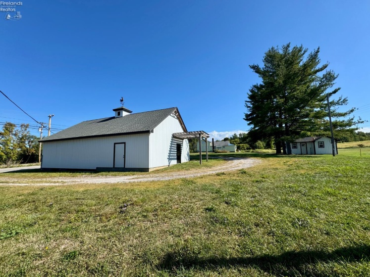 720 Medina St, Lodi, 44256, ,Commercial,For Sale,Medina St,20263681