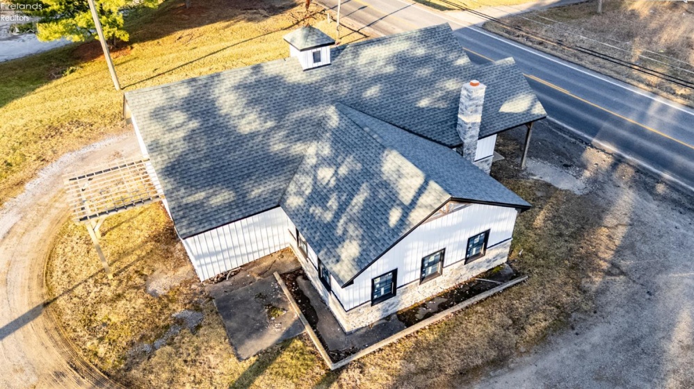 720 Medina St, Lodi, 44256, ,Commercial,For Sale,Medina St,20263681