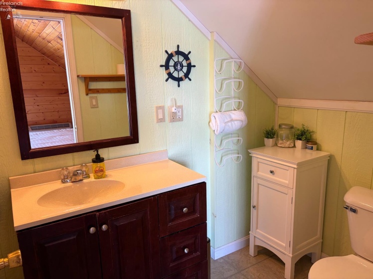 203 Lower Cliff Drive, Kelleys Island, 43438, 4 Bedroom Bedrooms, ,2 BathroomBathrooms,Residential,For Sale,Lower Cliff,20263596