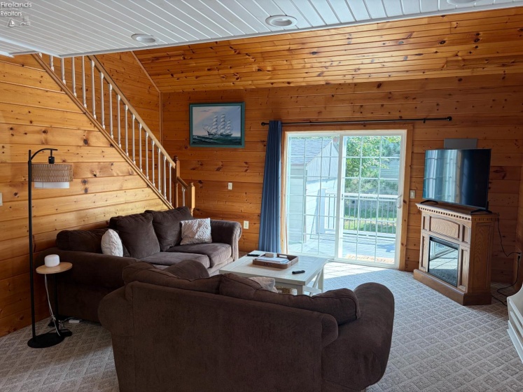 203 Lower Cliff Drive, Kelleys Island, 43438, 4 Bedroom Bedrooms, ,2 BathroomBathrooms,Residential,For Sale,Lower Cliff,20263596
