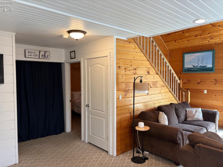 203 Lower Cliff Drive, Kelleys Island, 43438, 4 Bedroom Bedrooms, ,2 BathroomBathrooms,Residential,For Sale,Lower Cliff,20263596