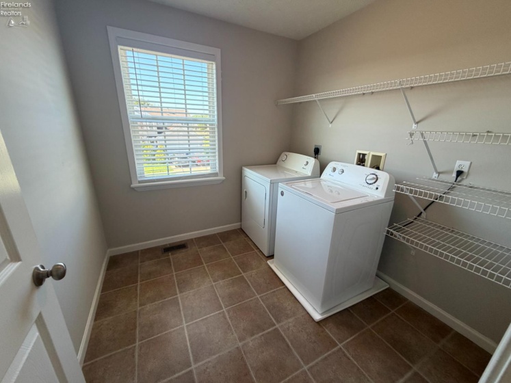 6510 Buttercup, Lorain, 44053, 3 Bedroom Bedrooms, ,3 BathroomBathrooms,Residential,For Sale,Buttercup,20263690