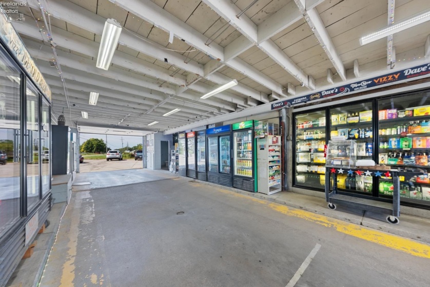 7697 harbor Road, Lakeside, 43440, ,Commercial,For Sale,harbor,20263655