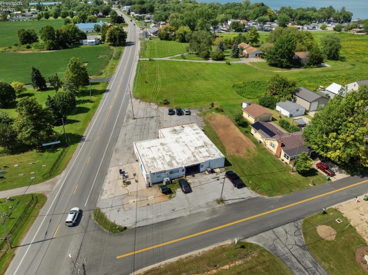 7697 harbor Road, Lakeside, 43440, ,Commercial,For Sale,harbor,20263655