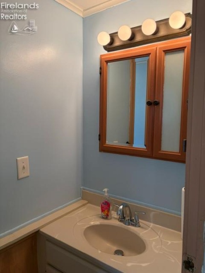 222 Bertha Avenue, Clyde, 43410, 3 Bedroom Bedrooms, ,2 BathroomBathrooms,Residential,For Sale,Bertha,20263491