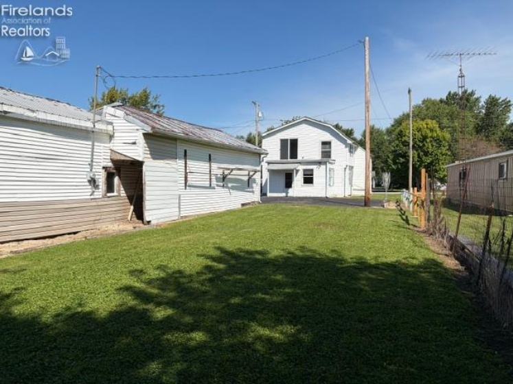 222 Bertha Avenue, Clyde, 43410, 3 Bedroom Bedrooms, ,2 BathroomBathrooms,Residential,For Sale,Bertha,20263491