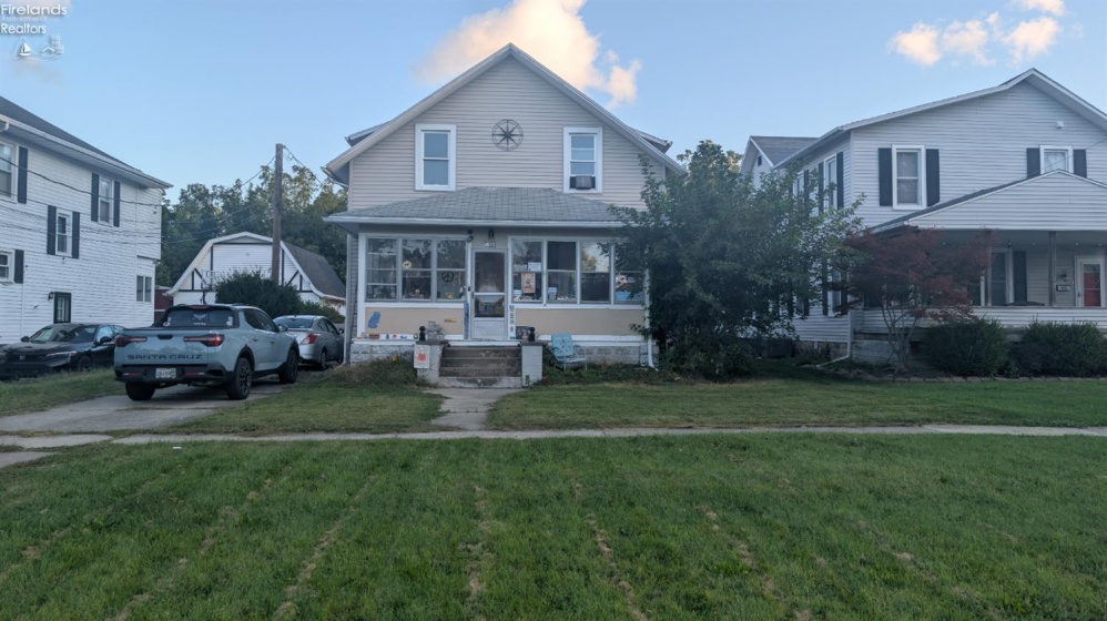 411 4th Street, Port Clinton, 43452, ,Multiple Units,For Sale,4th,20263713