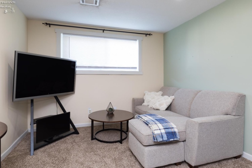 15 Duchess Court, Tiffin, 44883, 4 Bedroom Bedrooms, ,2 BathroomBathrooms,Residential,For Sale,Duchess,20263687