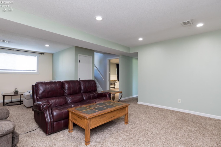 15 Duchess Court, Tiffin, 44883, 4 Bedroom Bedrooms, ,2 BathroomBathrooms,Residential,For Sale,Duchess,20263687