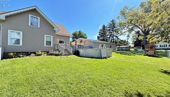 387 Market St, Tiffin, 44883, 3 Bedroom Bedrooms, ,2 BathroomBathrooms,Residential,For Sale,Market St,20263658 387 Market St, Tiffin, 44883, 3 Bedroom Bedrooms, ,2 BathroomBathrooms,Residential,For Sale,Market St,20263658
